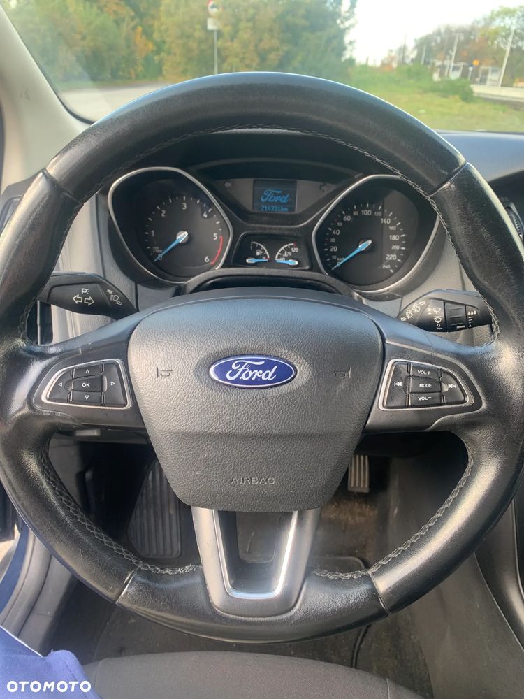 Ford Focus - 20