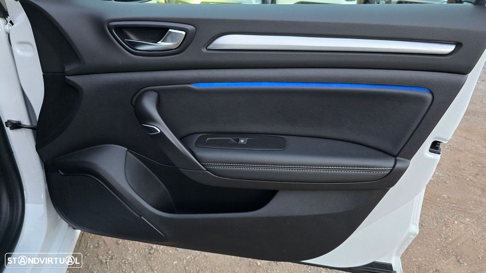 Renault Mégane 1.3 TCe Intens EDC - 49