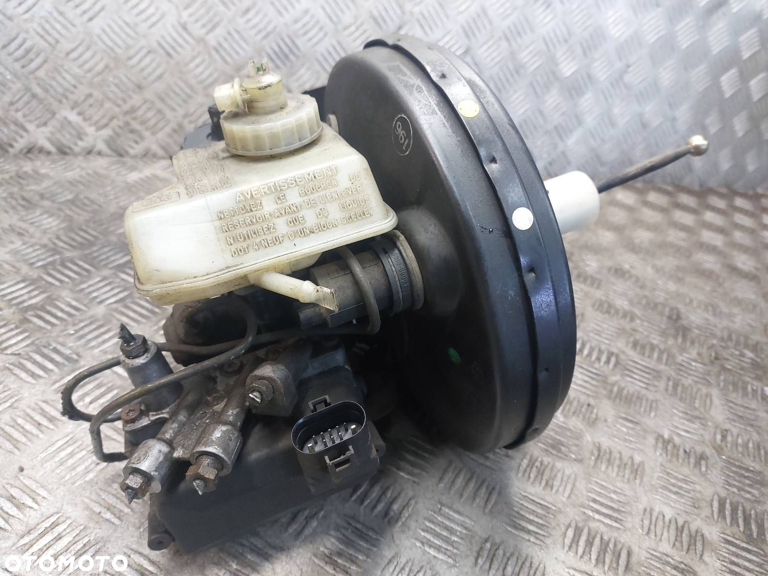 SERWO + POMPA HAMULCOWA VW GOLF III 1H1614101C 10.0203-0008.3 - 2