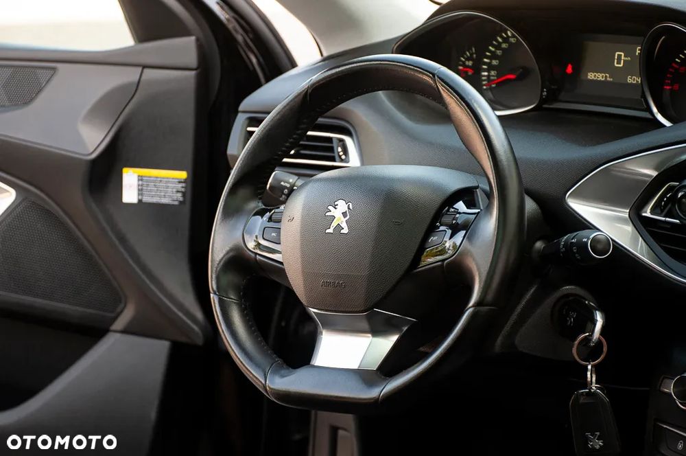 Peugeot 308 BlueHDi 150 Automatik Stop & Start Allure - 7