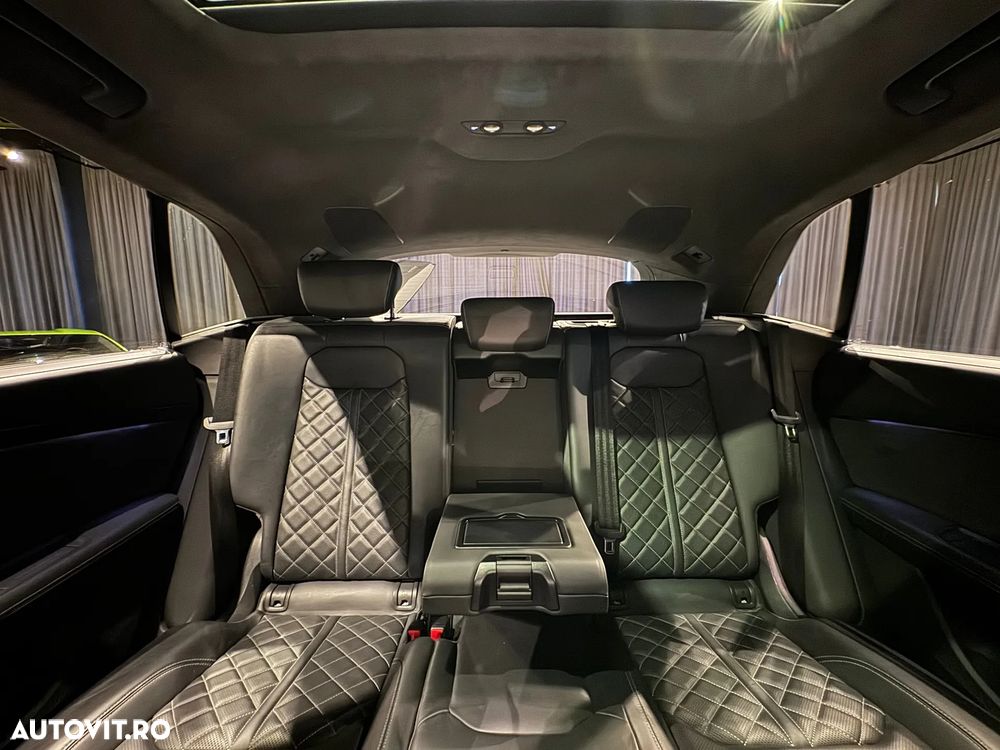 Audi SQ8 4.0 TFSI quattro Tiptronic - 35