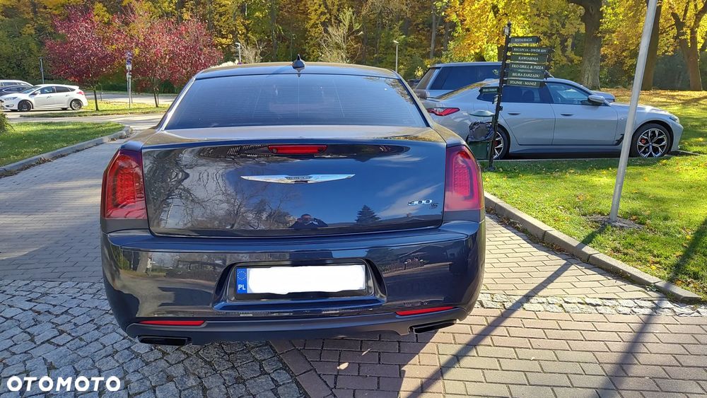 Chrysler 300s - 4