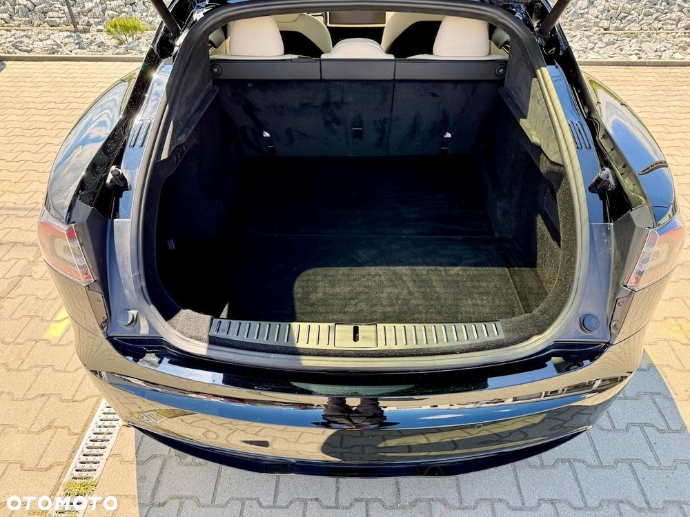 Tesla Model S Long Range AWD - 12
