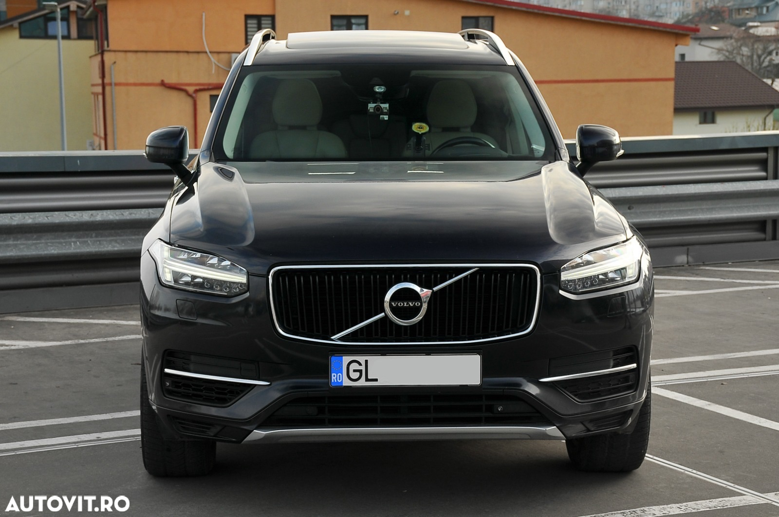 Volvo XC 90 - 2