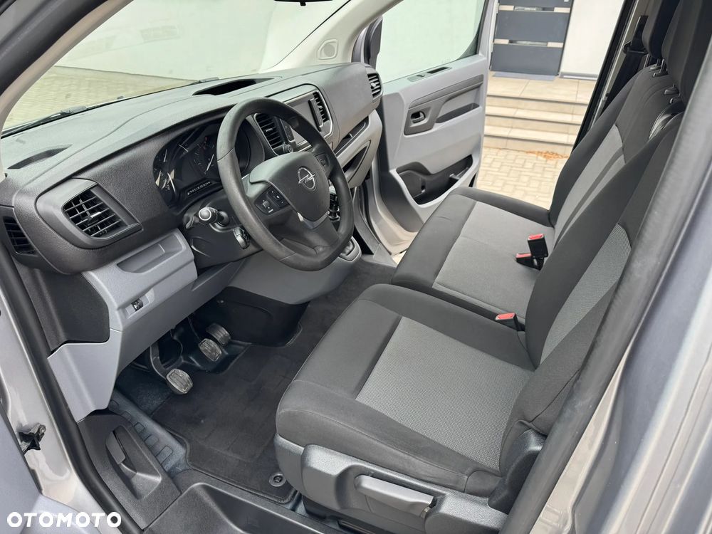 Opel Vivaro - 15