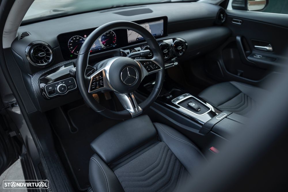Mercedes-Benz A 200 Standard - 18
