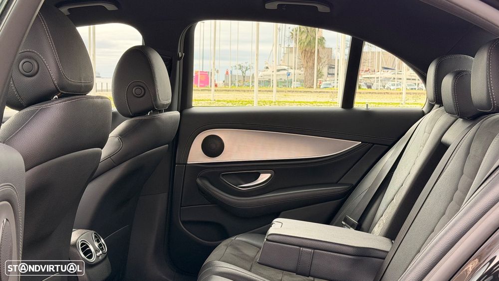 Mercedes-Benz E 220 d AMG Line - 15