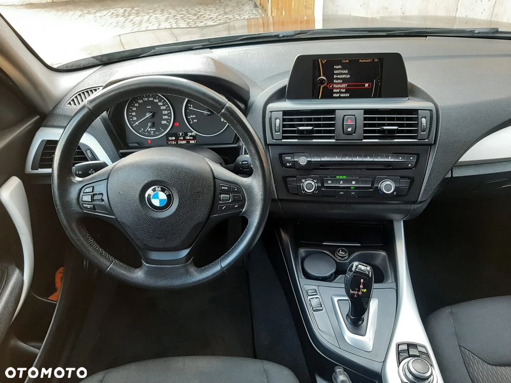 BMW Seria 1 118d - 28