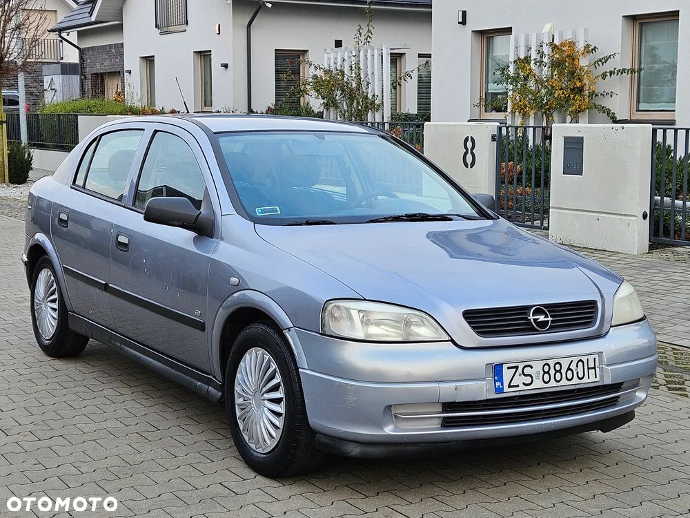 Opel Astra 1.4 Elegance - 28