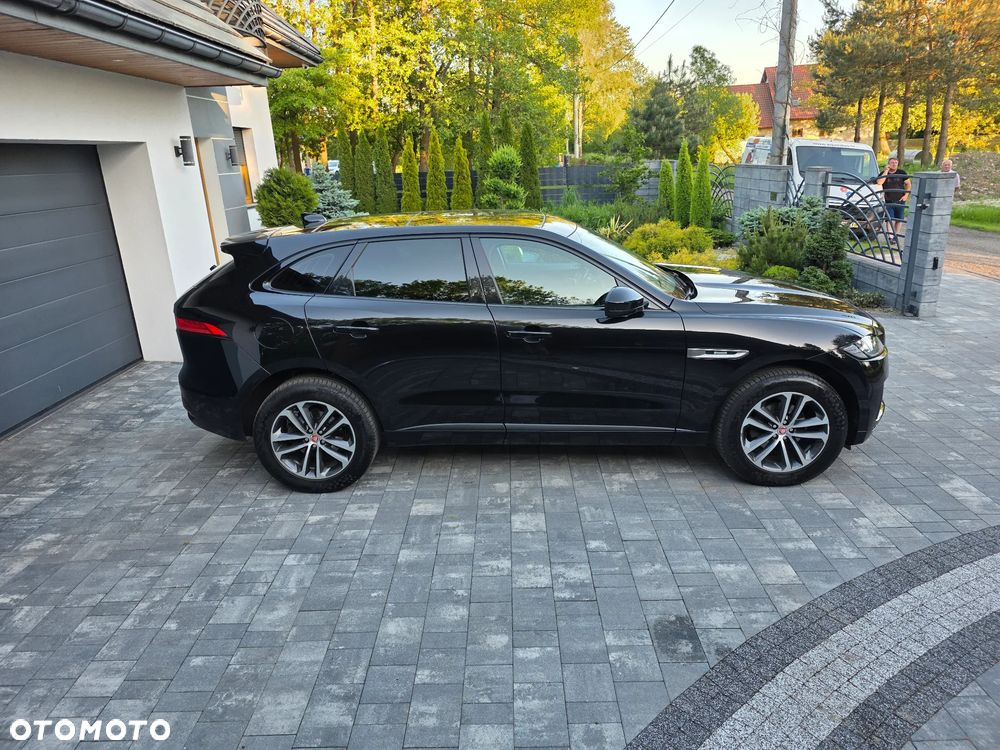 Jaguar F-Pace 2.0 i4D AWD R-Sport - 8
