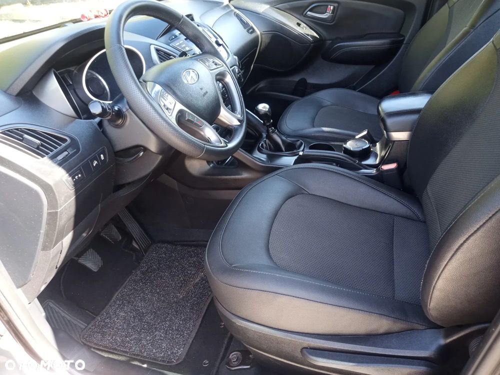 Hyundai ix35 - 14