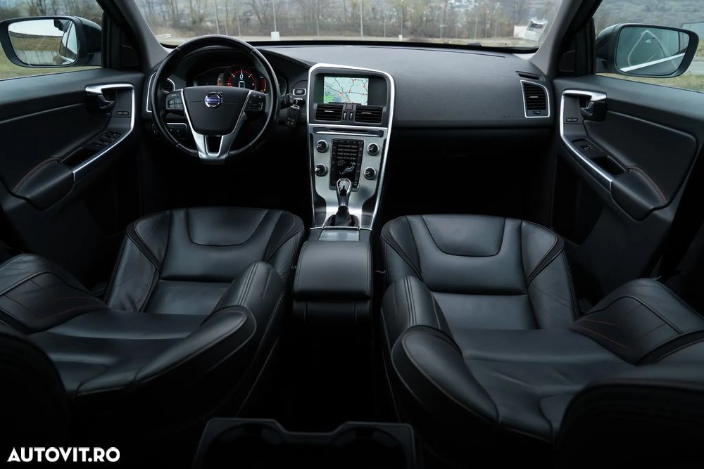 Volvo XC 60 D3 AWD Aut. Ocean Race - 8