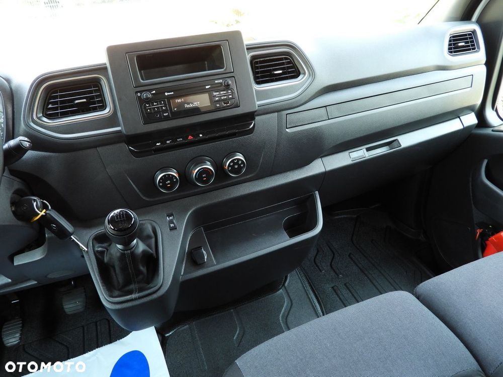 Renault MASTER WYWROTKA TROJSTRONNA PODWÓJNA KABINA DOKA 7 MIEJSC TEMPOMAT LEDY KLIMATYZACJA  165KM - 30