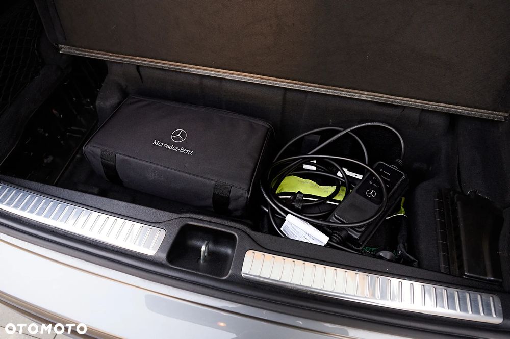 Mercedes-Benz GLC 300 e 4-Matic Business Edition - 13