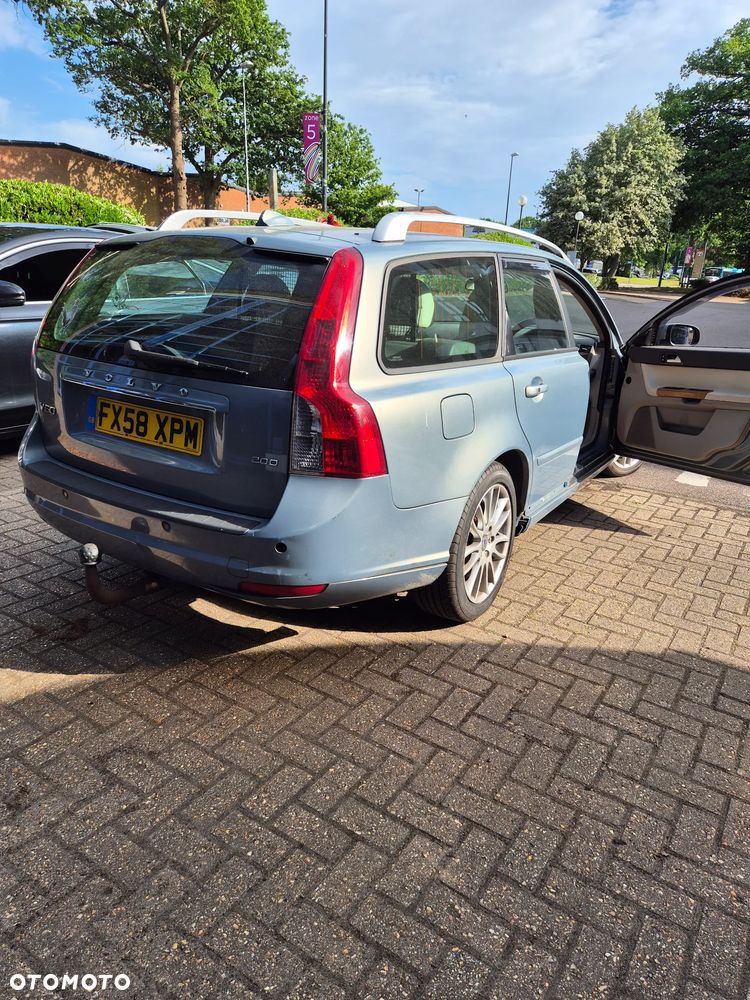 Volvo V50 - 11
