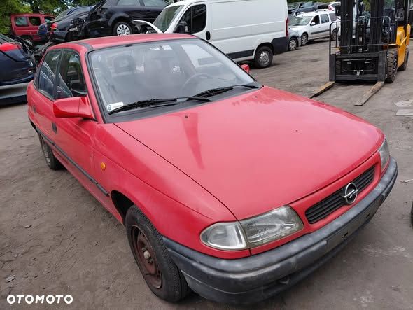Części z: Opel Astra Rok 1997 Pojemność 1389 Moc 44 kw Benzyna - 5