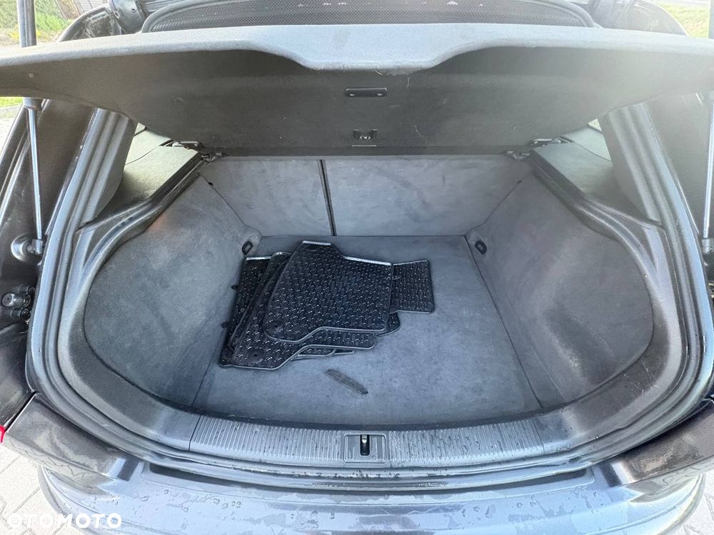 Audi A3 Sportback 2.0 TDI DPF Quattro Attraction - 17