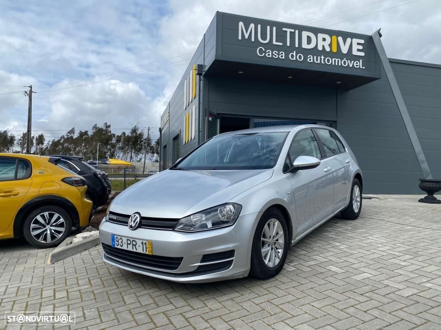 VW Golf 1.6 TDi BlueMotion Confortline - 1