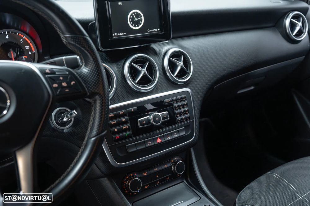 Mercedes-Benz A 180 d Aut. - 14