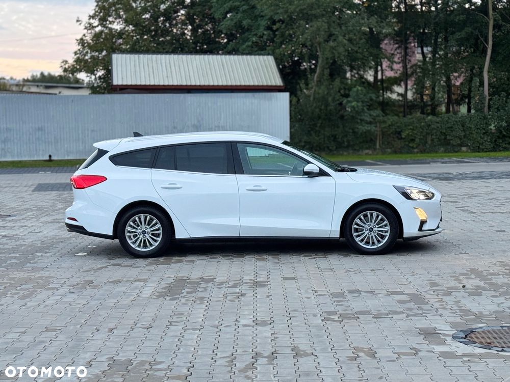 Ford Focus 2021 photo 5