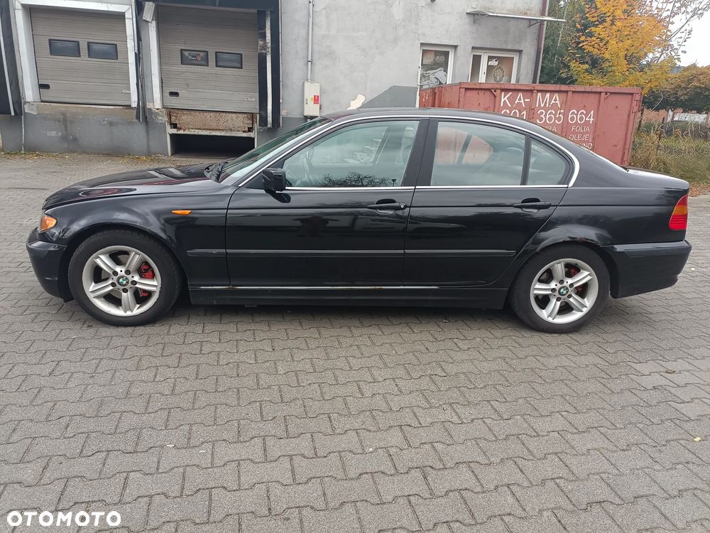 BMW Seria 3 325i - 2