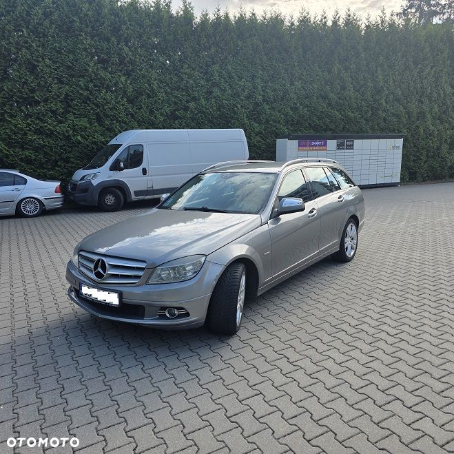 Mercedes-Benz Klasa C 220 CDI DPF Avantgarde - 3