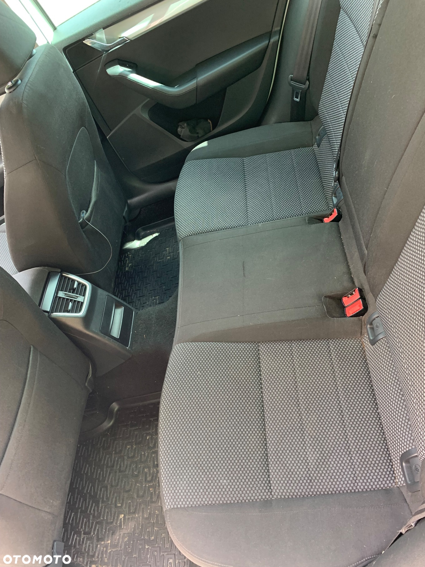 Skoda Octavia 1.6 TDI Ambition - 10