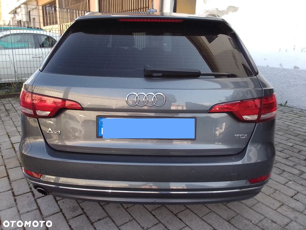 Audi A4 - 11