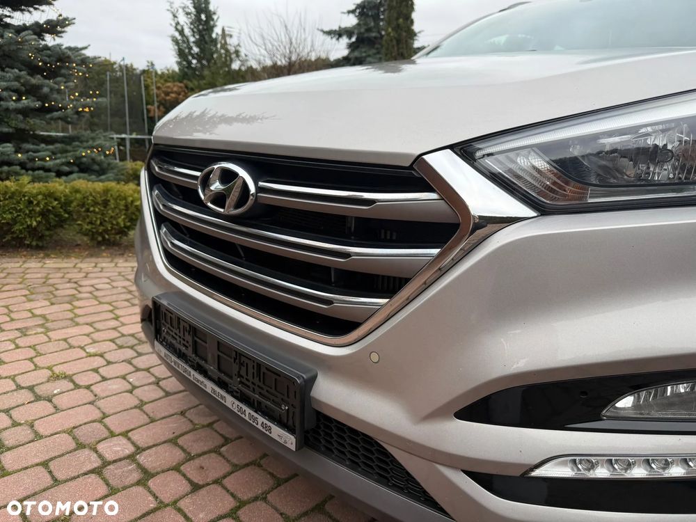 Hyundai Tucson 2.0 CRDI 4WD Automatik Style - 9