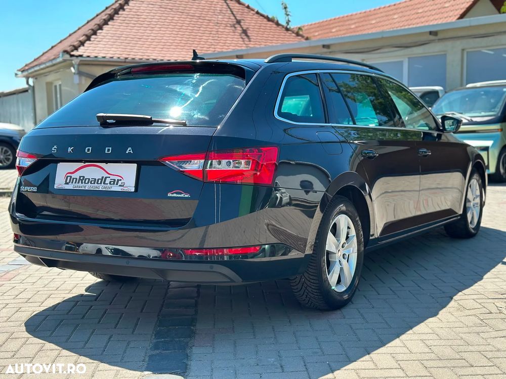 Skoda Superb 2.0 TDI DSG Ambition - 5