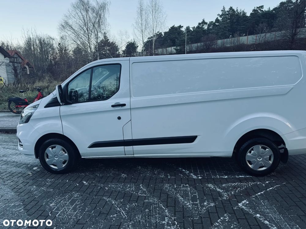 Ford TRANSIT CUSTOM L2H1 - 14