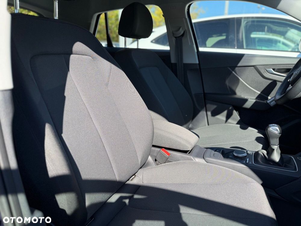 Audi Q2 30 TFSI - 12
