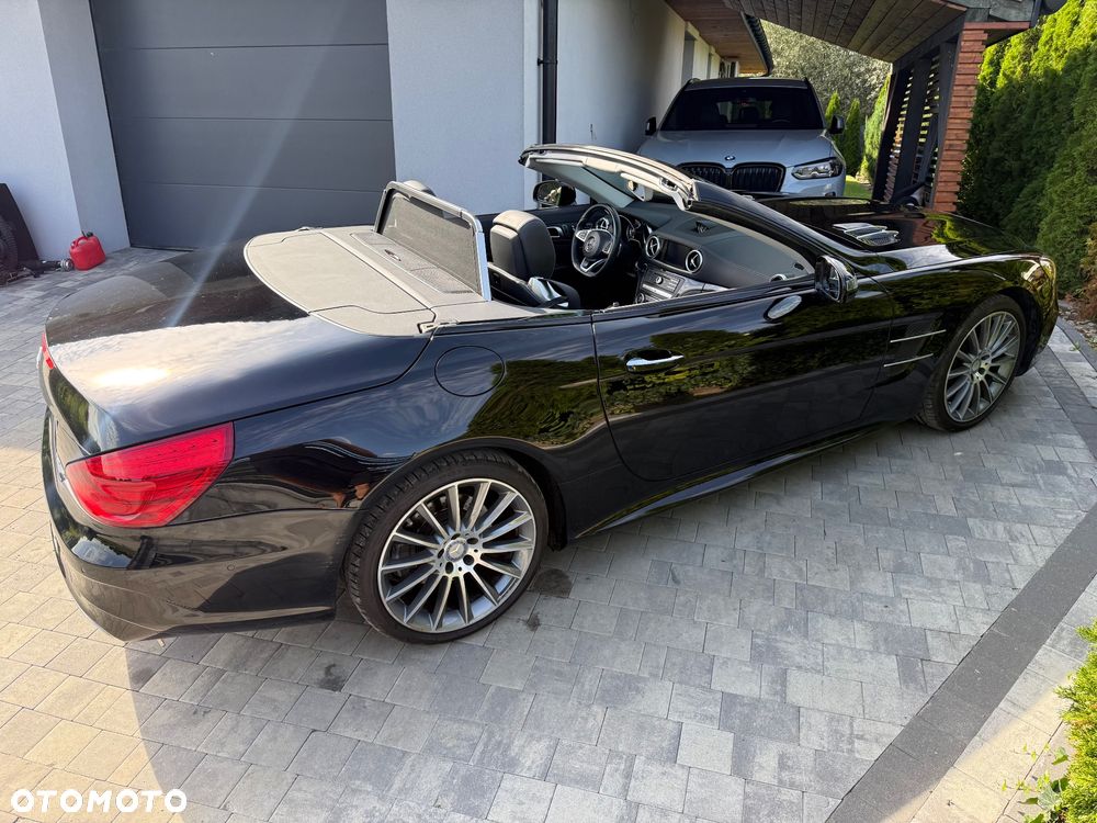 Mercedes-Benz SL - 19