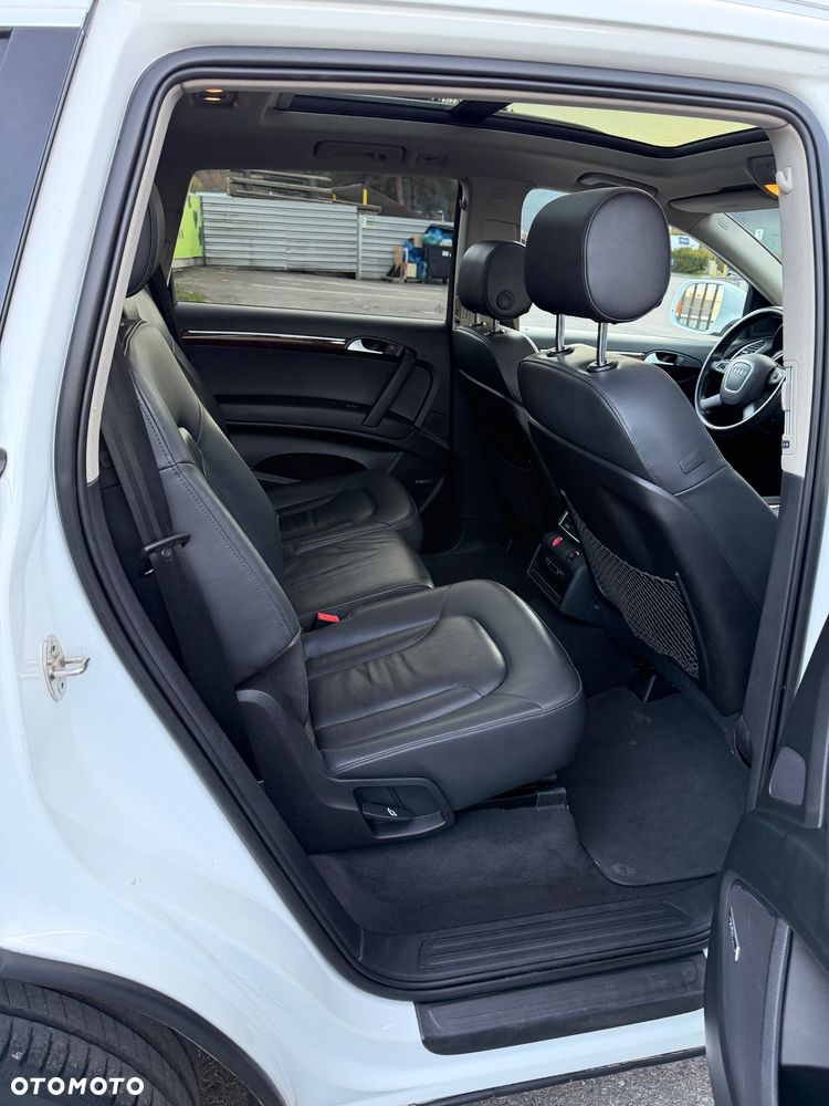 Audi Q7 - 15