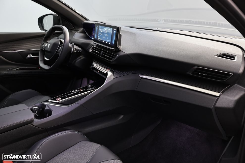 Peugeot 5008 1.2 PureTech Allure Pack EAT8 - 22