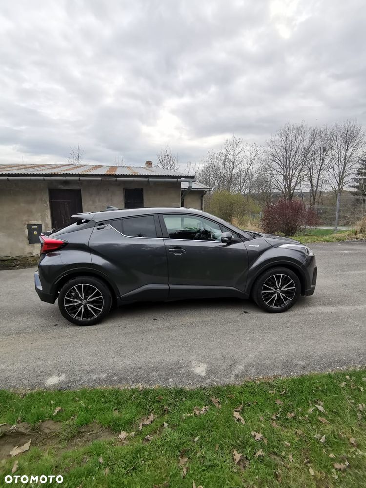 Toyota C-HR Style Selection - 4