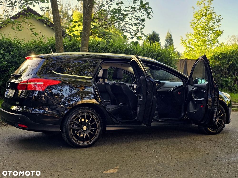 Ford Focus 1.5 TDCi SYNC Edition ASS - 31
