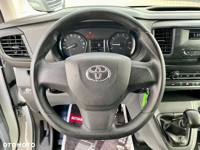 Toyota Proace - 10