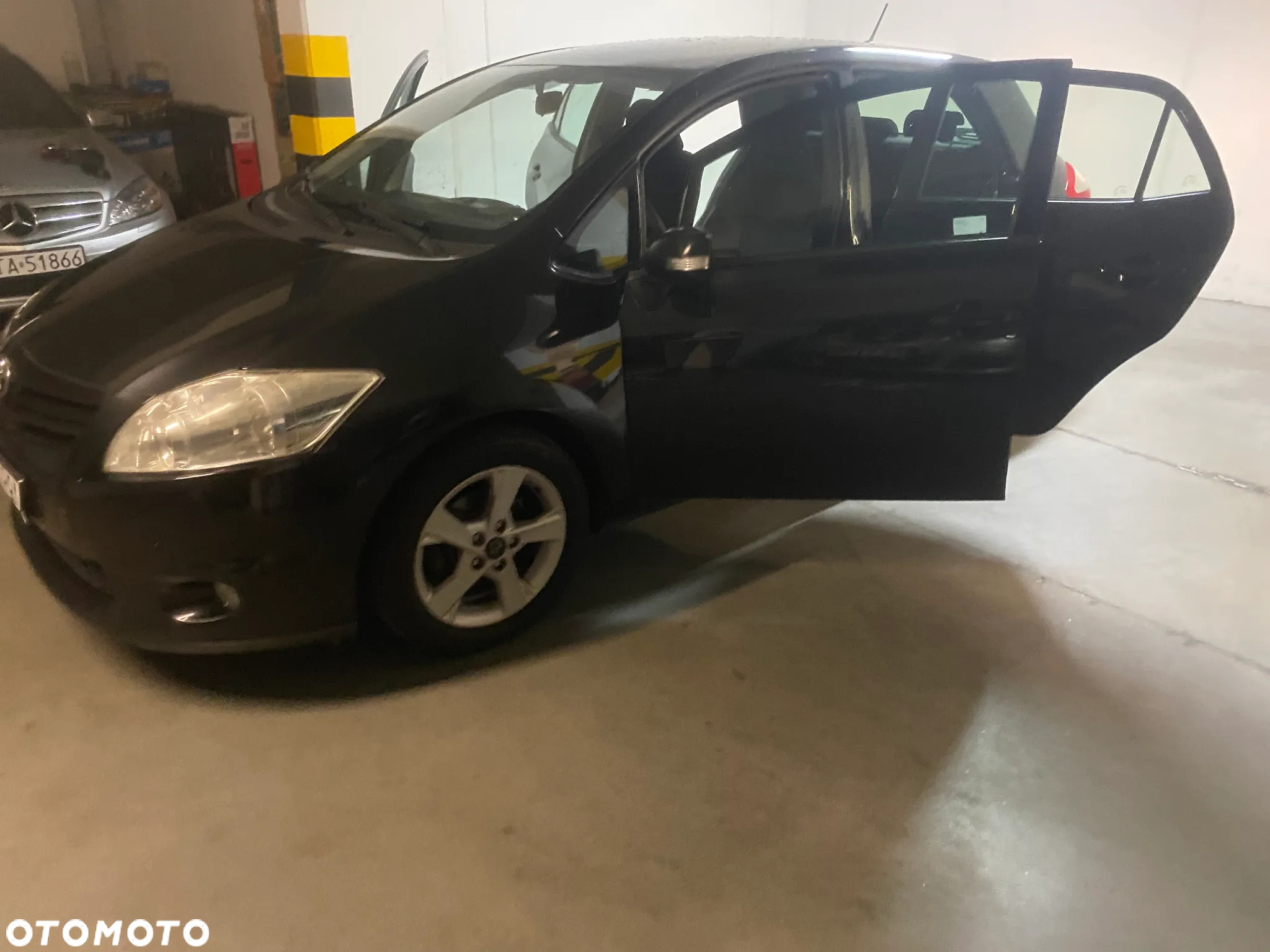 Toyota Auris 1.6 Sprint - 9