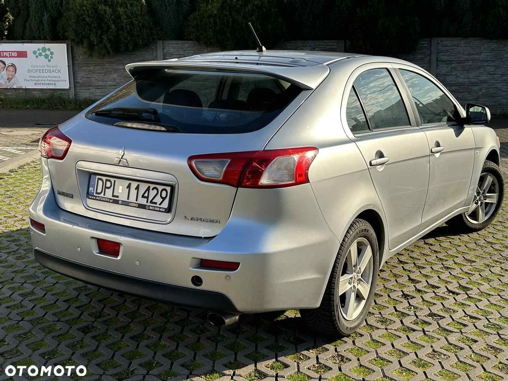 Mitsubishi Lancer - 5