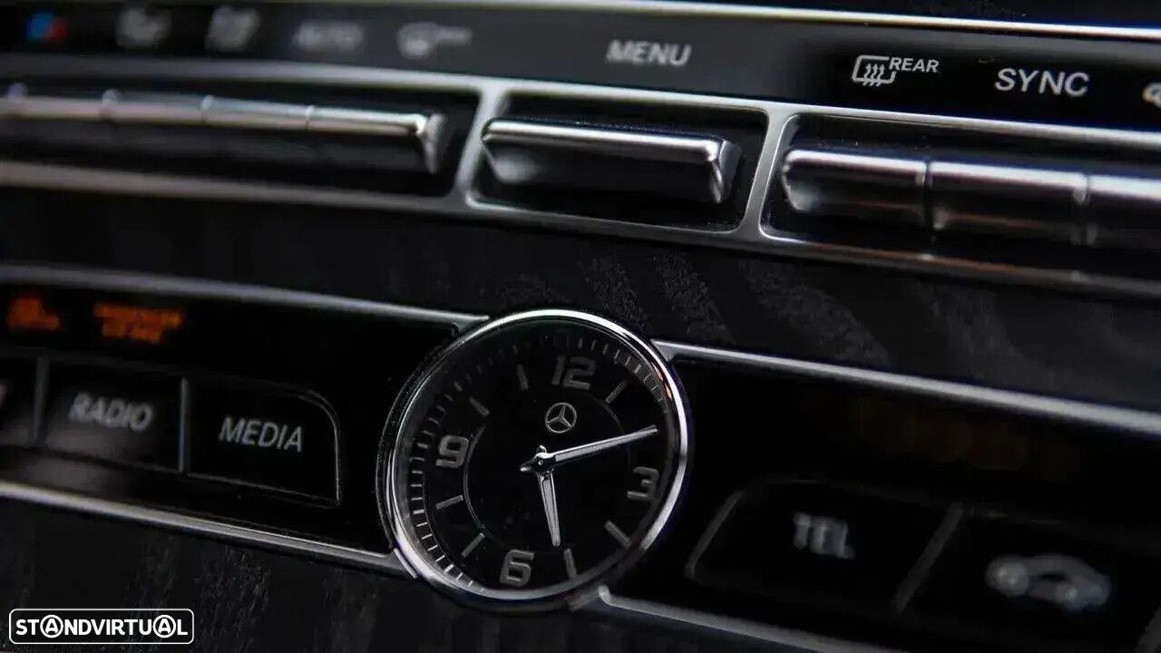 Mercedes-Benz E 220 - 40