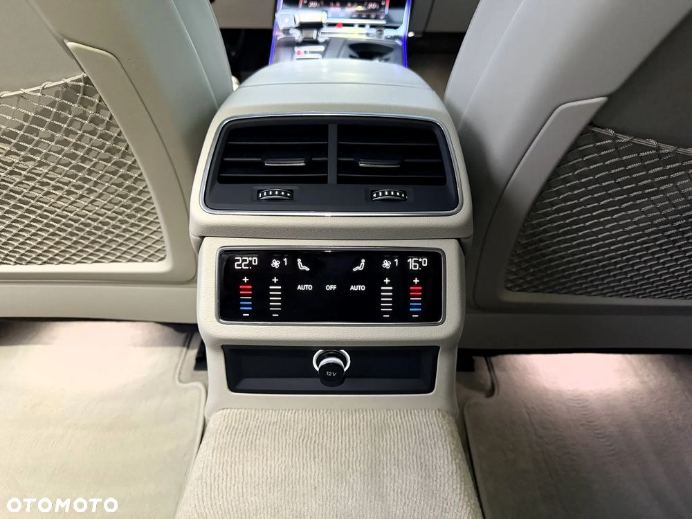 Audi A7 Sportback - 16