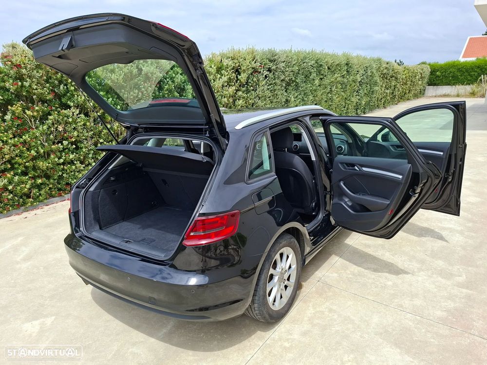 Audi A3 Sportback - 17