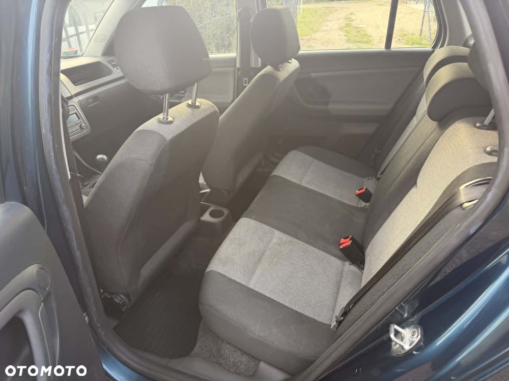 Skoda Fabia 1.2 12V Active - 8