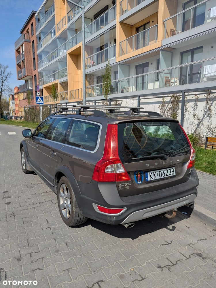 Volvo XC 70 3.2 AWD Kinetic - 5