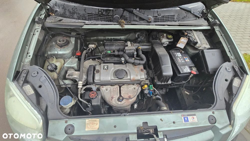 Peugeot Partner Kombi 75 Filou - 17