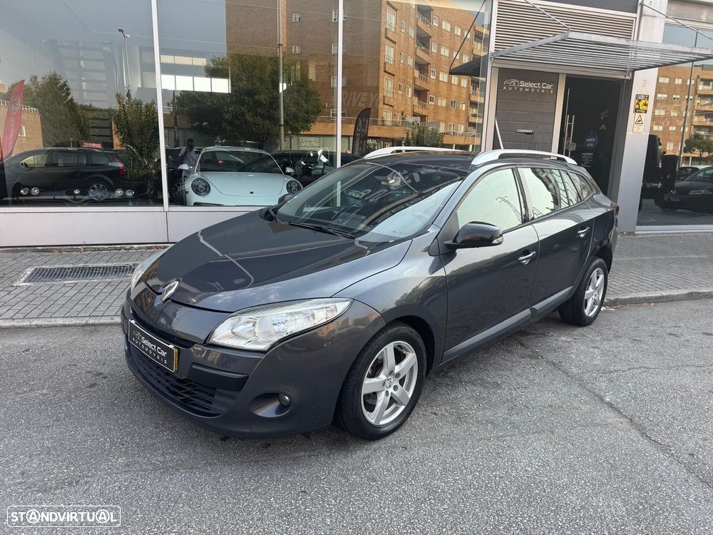 Renault Mégane Sport Tourer 1.5 dCi Luxe - 2