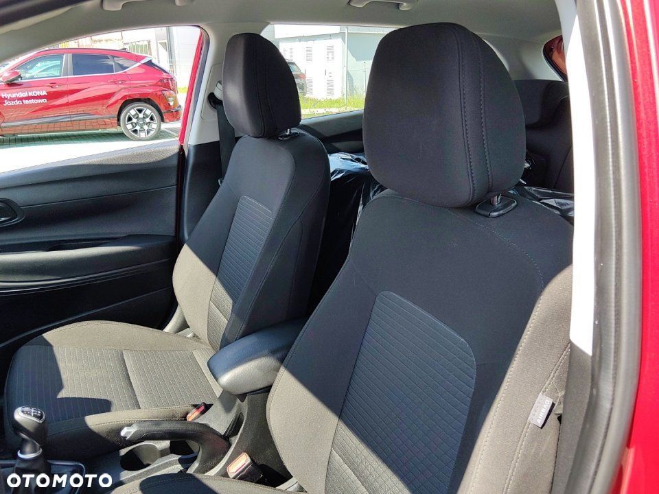 Hyundai i20 - 16