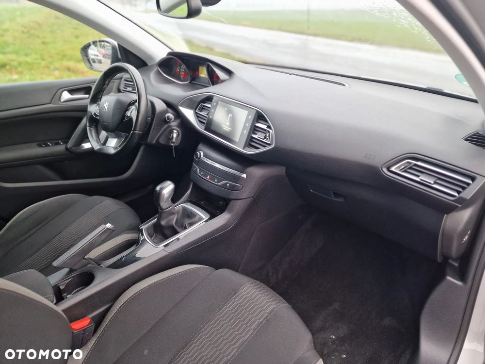 Peugeot 308 BlueHDi 100 Stop & Start Business-Line - 22