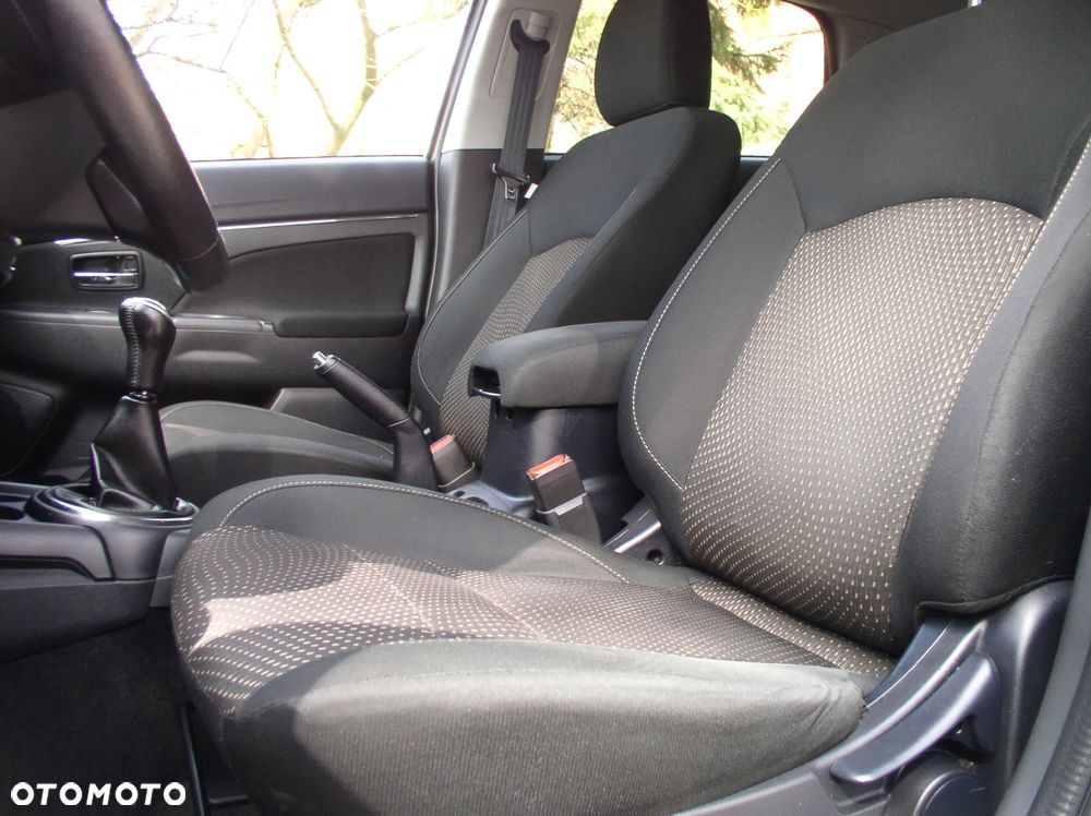 Mitsubishi ASX 1.6 2WD Diamant Edition+ - 12